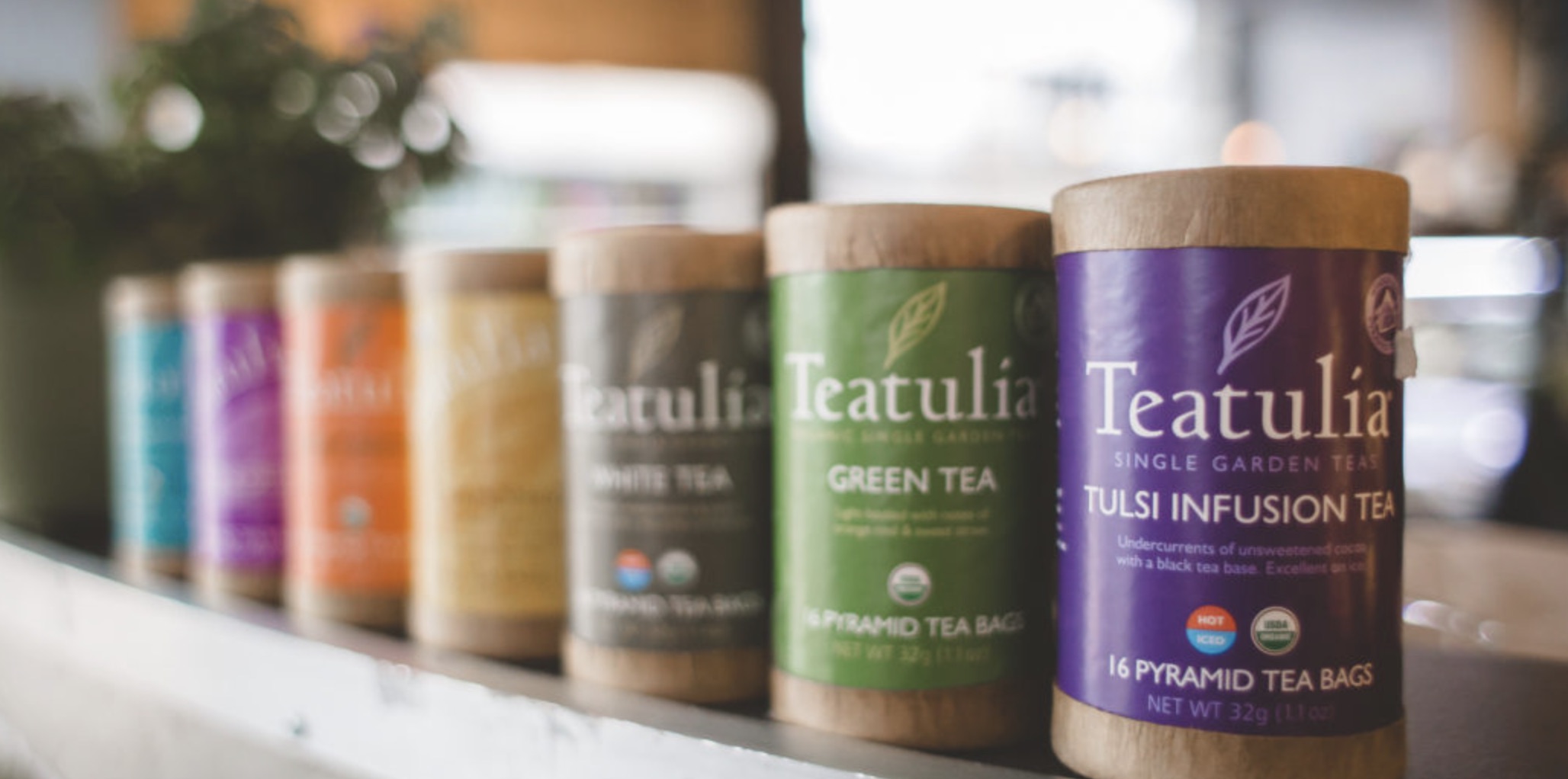 Teatulia is a high quality dried tea manufacturer. Add tea as an alcohol substitute in mocktails!